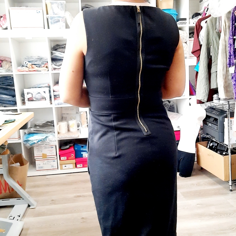 Black Dress - Picture 10 of 16